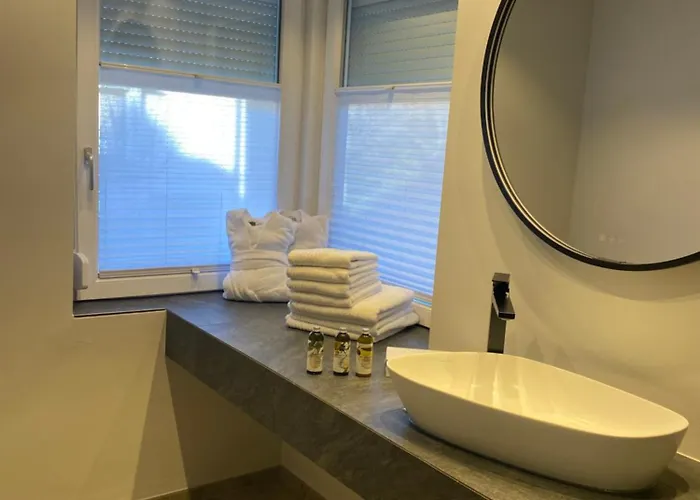 Dahoam By Sarina - Homebase