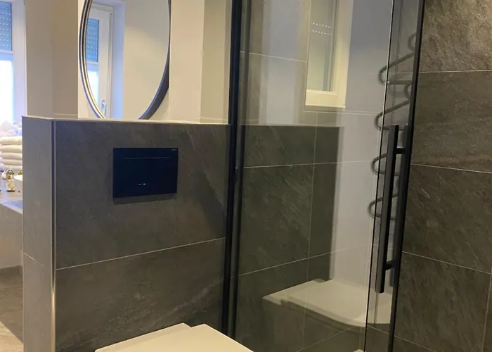 Dahoam By Sarina - Homebase * زيل أم سي