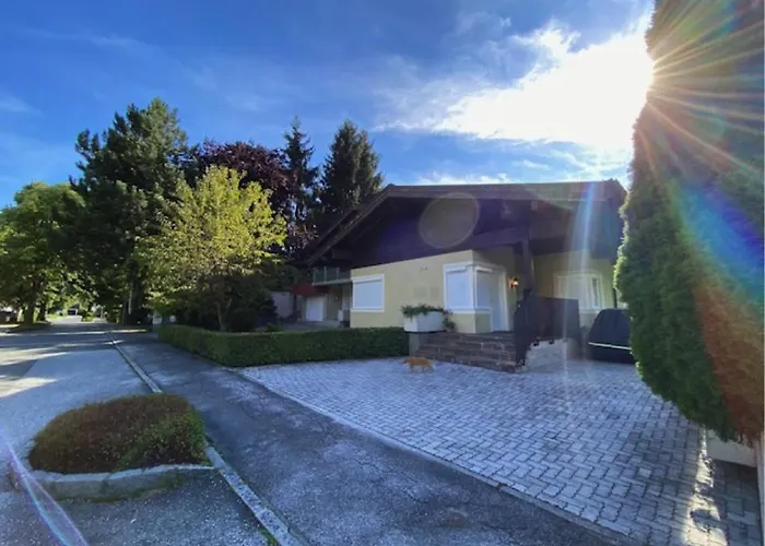 Dahoam By Sarina - Homebase